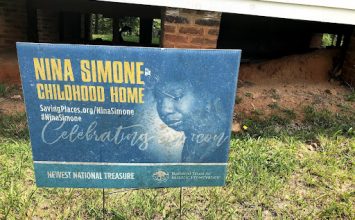 La Vida y el Legado de Nina Simone Comenzaron al Oeste de Carolina del Norte